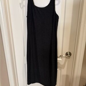 Women's Black Sleeveless Maxi Dress — Simple Everyday Style